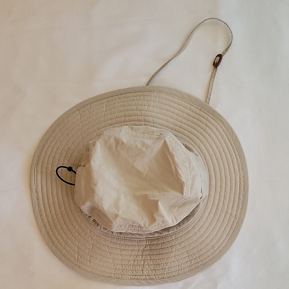 Unixex Columbia Beige Wide Brim Hat - Picture 2 of 8